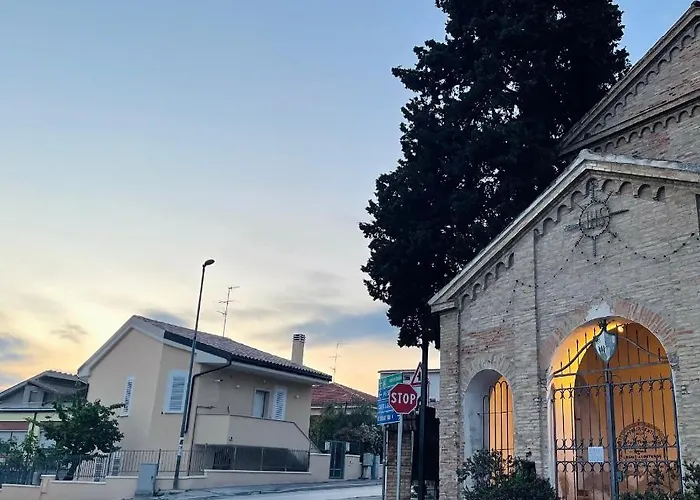 Civico Cinque לינה וארוחת בוקר